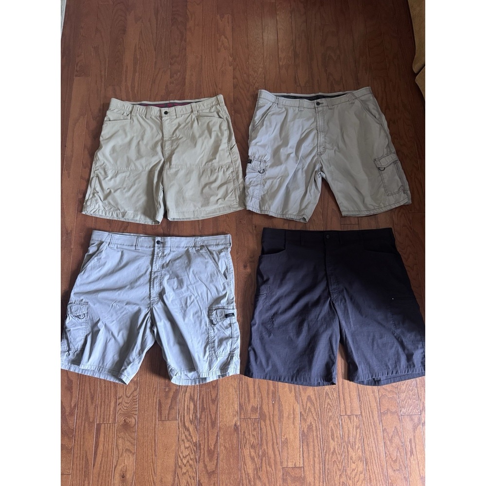 Wrangler Cargo Utility Shorts Lot of 4 Men's Size 44 Outdoor Casual 9-10" Inseam